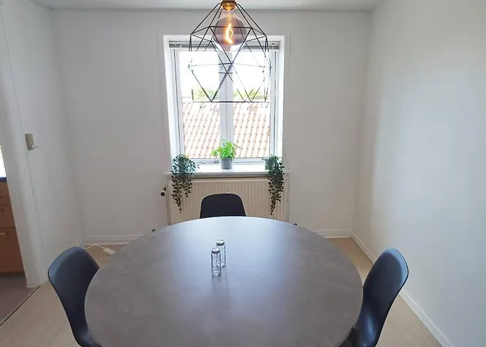 Double 1 With Free Parking